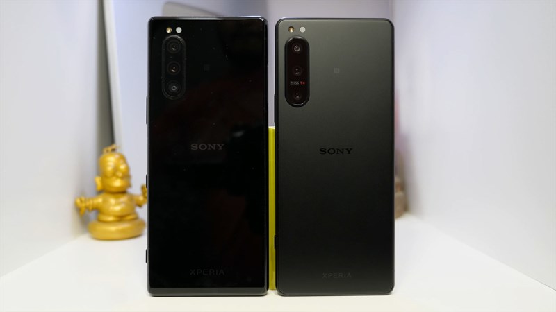 Sony Xperia 5 IV sở hữu mức giá từ 24.7 triệu đồng, một mức giá tương đối hợp lý với những tính năng nổi bật và thiết kế mang đậm 'hương vị' Xperia