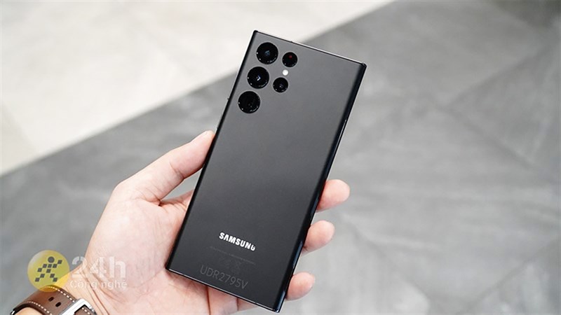 Điện thoại cấu hình cao, pin trâu, sạc nhanh đang giảm 6 triệu, game thủ tậu ngay! Điện thoại cấu hình cao, pin trâu, sạc nhanh đang giảm 6 triệu, game thủ tậu ngay!
