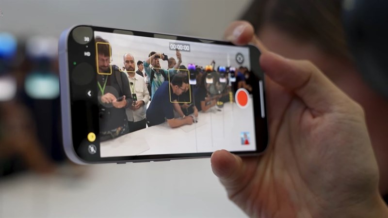 Camera iPhone 14 sẽ có nhiều tính năng hữu ích hơn dù không nâng cấp độ phân giải. Camera iPhone 14 sẽ có nhiều tính năng hữu ích hơn dù không nâng cấp độ phân giải.