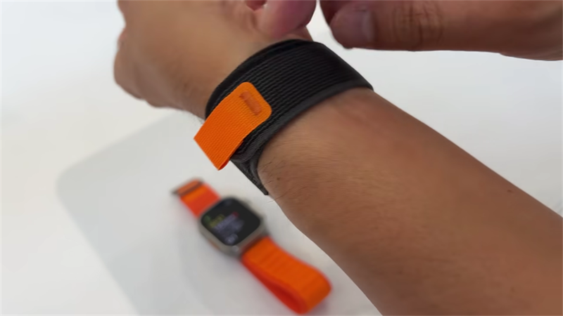 Trên tay Apple Watch Ultra