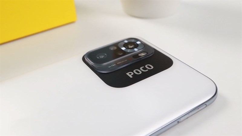 POCO M5s còn nổi bật với cụm camera xếp tầng đẹp mắt POCO M5s còn nổi bật với cụm camera xếp tầng đẹp mắt