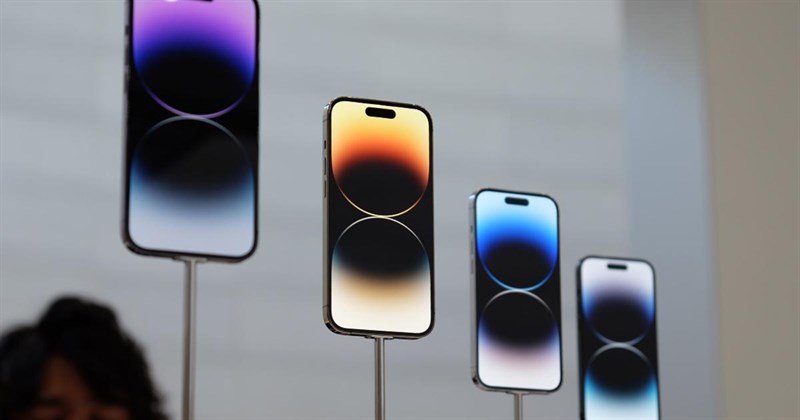 iPhone 14 Pro iPhone 14 Pro