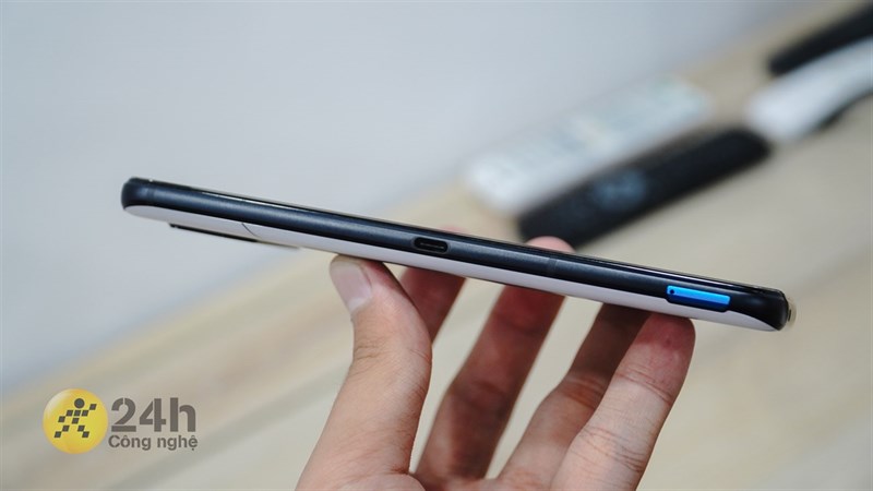 Trên tay ROG Phone 6 chính thức tại Việt Nam Trên tay ROG Phone 6 chính thức tại Việt Nam