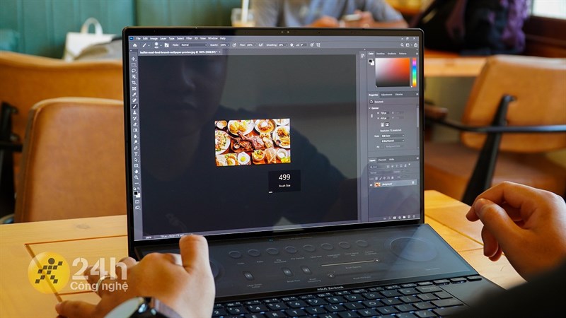 ScreenPad Plus của ASUS Zenbook Pro 14 Duo OLED còn hỗ trợ các loại công cụ để làm việc đồ họa linh hoạt hơn ScreenPad Plus của ASUS Zenbook Pro 14 Duo OLED còn hỗ trợ các loại công cụ để làm việc đồ họa linh hoạt hơn
