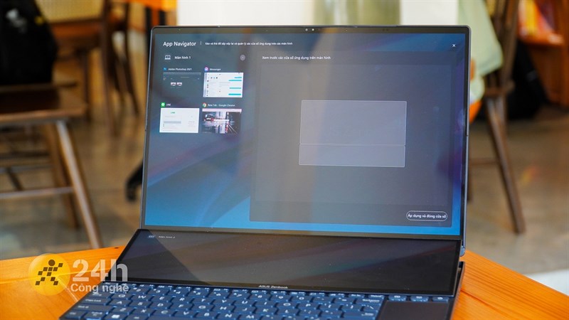 ASUS Zenbook Pro 14 Duo OLED nổi bật với màn hình kép và vị trí hệ thống bàn phím, bàn di chuột ASUS Zenbook Pro 14 Duo OLED nổi bật với màn hình kép và vị trí hệ thống bàn phím, bàn di chuột