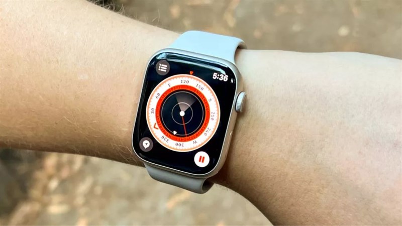 Apple Watch Series 8 vẫn tiếp tục được Apple giữ lại phong cách thiết kế quen thuộc trên các phiên bản tiền nhiệm. Apple Watch Series 8 vẫn tiếp tục được Apple giữ lại phong cách thiết kế quen thuộc trên các phiên bản tiền nhiệm.