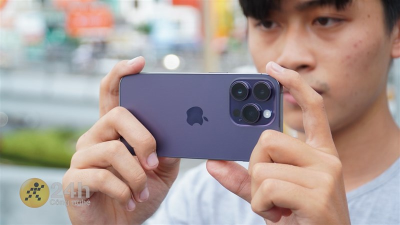 Trên tay iPhone 14 Pro tại Việt Nam