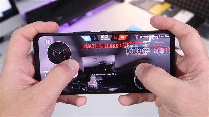 Trên tay ROG Phone 6D series: Thiết kế đậm chất gaming, cấu hình mạnh