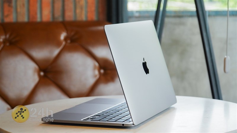 MacBook Pro M2 có mức độ hoàn thiện cực kỳ chất lượng.