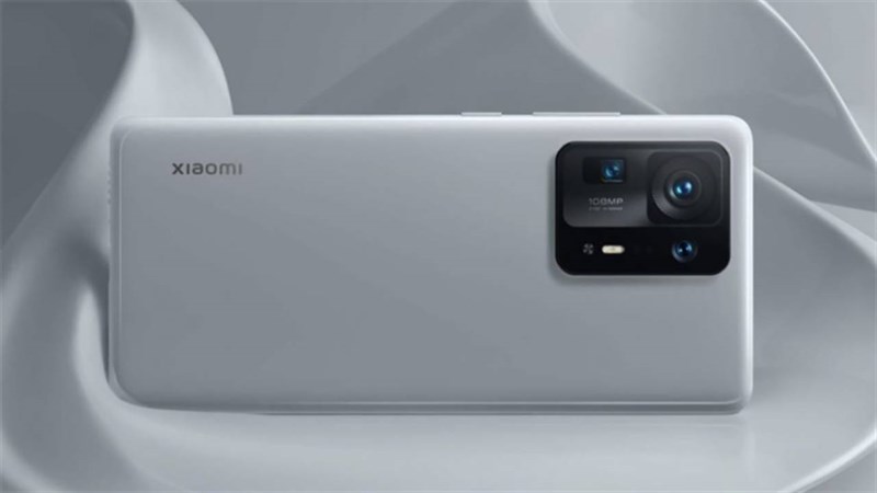 Camera góc rộng 8 MP và 2 MP cho người dùng khả năng chụp bao quát toàn cảnh Camera góc rộng 8 MP và 2 MP cho người dùng khả năng chụp bao quát toàn cảnh