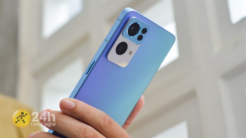 OPPO Reno7 Pro vẫn là chiếc điện thoại cực đáng mua ở thời điểm hiện tại.