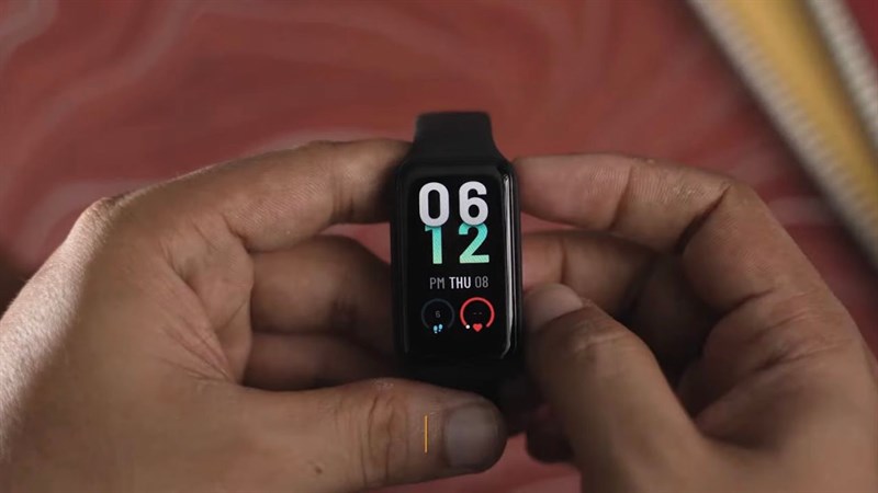 Amazfit Band 7 cũng được trang bị màn hình AMOLED kích thước 1.47 inch. Amazfit Band 7 cũng được trang bị màn hình AMOLED kích thước 1.47 inch.
