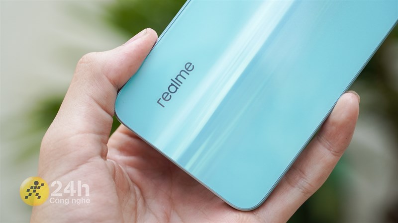 realme C33 màu Xanh tươi tắn luôn là sự lựa chọn hàng đầu của mình