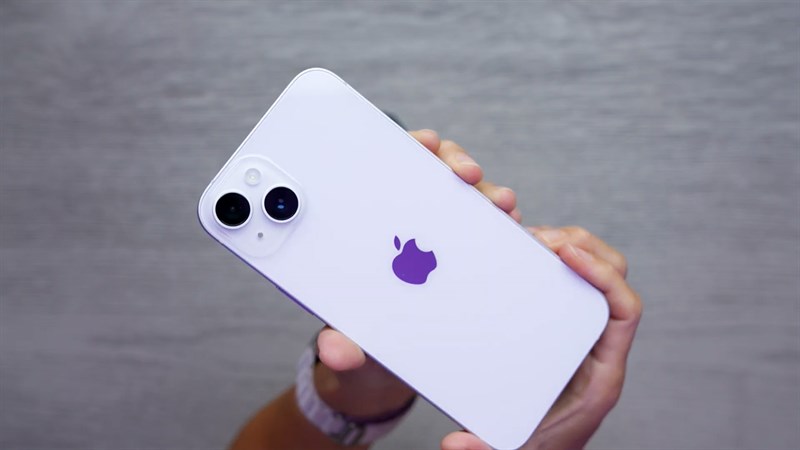 iPhone 14 Plus được trang bị camera kép có độ phân giải 12 MP