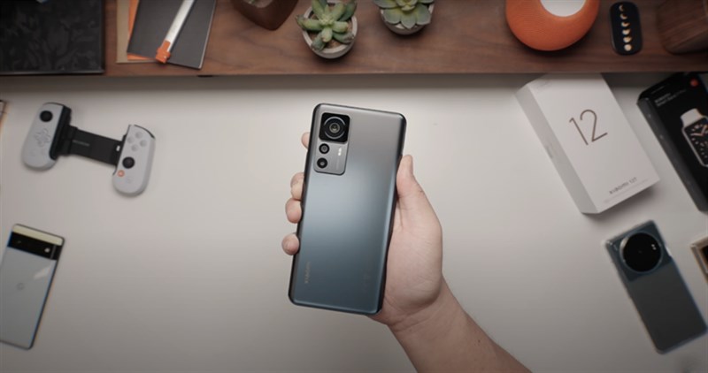 So sánh Xiaomi 11T và 12T So sánh Xiaomi 11T và 12T