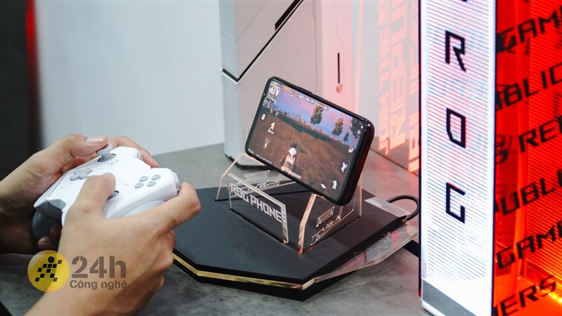 ASUS ROG Phone 7 hứa hẹn sẽ nhận được một bộ vi xử lý mạnh mẽ để có thể giải quyết tốt tất cả các tác vụ của người dùng.
