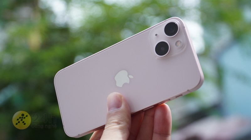 Dù nhỏ, nhưng camera iPhone 13 mini lại 'lớn' Dù nhỏ, nhưng camera iPhone 13 mini lại 'lớn'