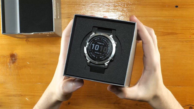 Cuối cùng là nhân vật chính của chúng ta - đồng hồ Garmin Fenix 7 Cuối cùng là nhân vật chính của chúng ta - đồng hồ Garmin Fenix 7