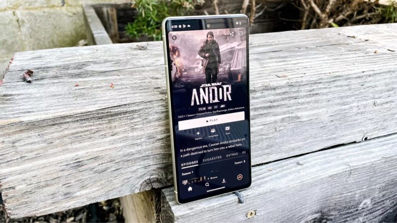 Con chip mới sẽ giúp tiết kiệm năng lượng hơn, điều này là rất hữu ích vì Pixel 7 có viên pin nhỏ hơn một chút. 