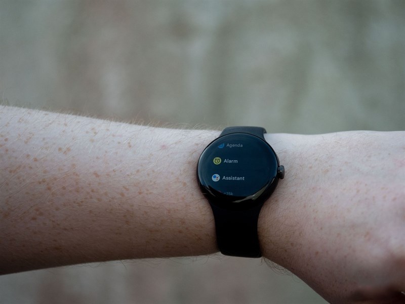 Trên tay Google Pixel Watch