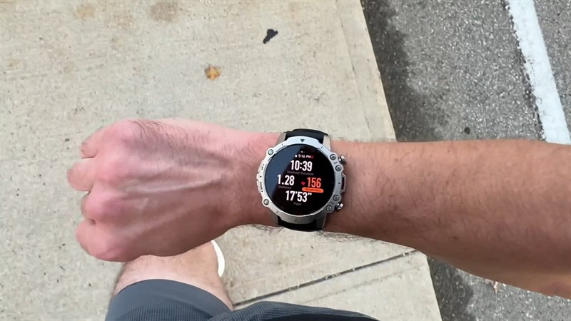 Trên tay Amazfit Falcon