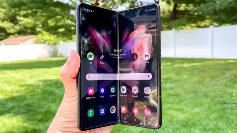 Galaxy Z Fold3 Galaxy Z Fold3