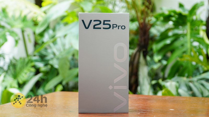 Trên tay Vivo V25 Pro