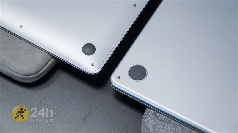 Chân đế cao su của MacBook Air M1 (bên trái) trông khá nhỏ nếu so sánh với Air M2 (bên phải). Chân đế cao su của MacBook Air M1 (bên trái) trông khá nhỏ nếu so sánh với Air M2 (bên phải).