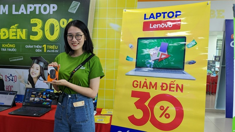 Sôi động ngày hội chào đón tân sinh viên CNTT 'HUTECH IT OPEN DAY'