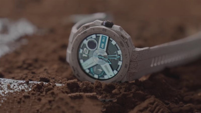 Trên tay Huawei Watch GT Cyber Trên tay Huawei Watch GT Cyber