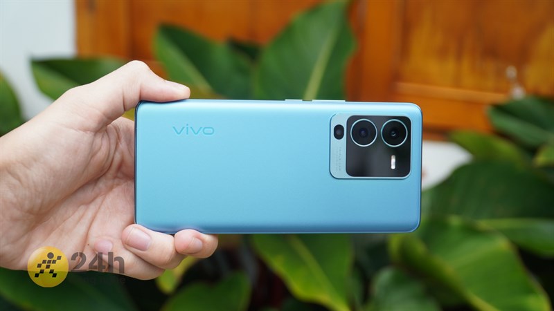 Cùng Vivo V25 Pro tạo nên những khoảnh khắc thật ý nghĩa trong mùa World Cup này nhé. Cùng Vivo V25 Pro tạo nên những khoảnh khắc thật ý nghĩa trong mùa World Cup này nhé.