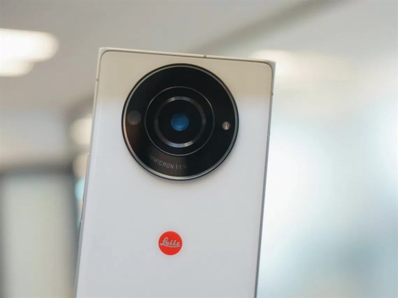 Trên tay Leica Leitz Phone 2 Trên tay Leica Leitz Phone 2