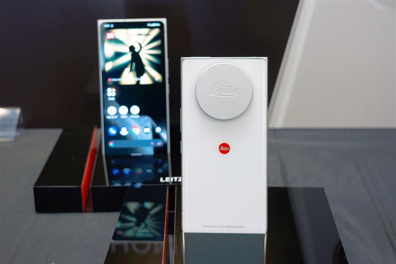Trên tay Leica Leitz Phone 2 Trên tay Leica Leitz Phone 2
