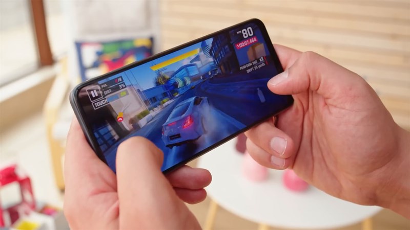 realme 10 có thể đáp ứng tốt các nhu cầu thường nhật và giải trí với những tựa game với mức đồ họa vừa phải