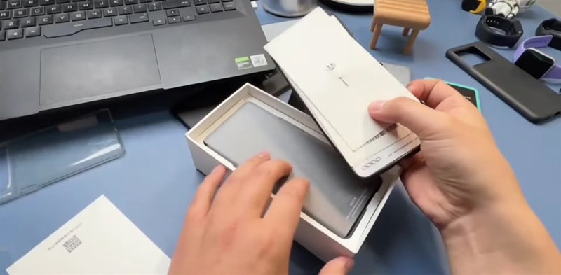 Trên tay OPPO A1 Pro 5G Trên tay OPPO A1 Pro 5G