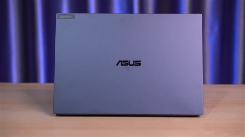 Trên tay ASUS Expertbook B5 2022