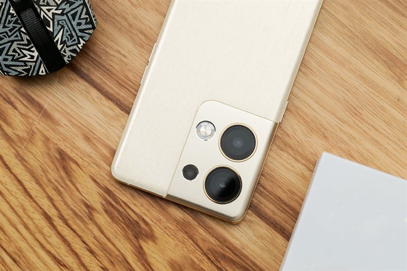 Ấn tượng đầu tiên OPPO Reno9 Pro+ Ấn tượng đầu tiên OPPO Reno9 Pro+