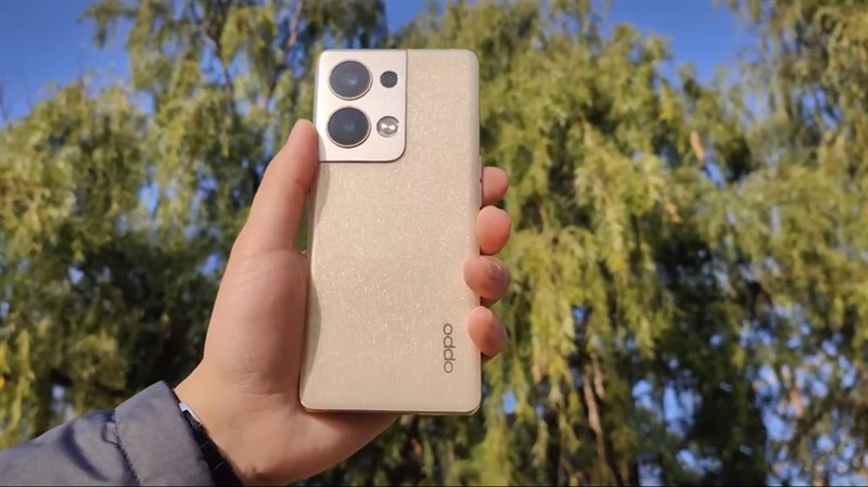 Ấn tượng đầu tiên OPPO Reno9 Pro+ Ấn tượng đầu tiên OPPO Reno9 Pro+
