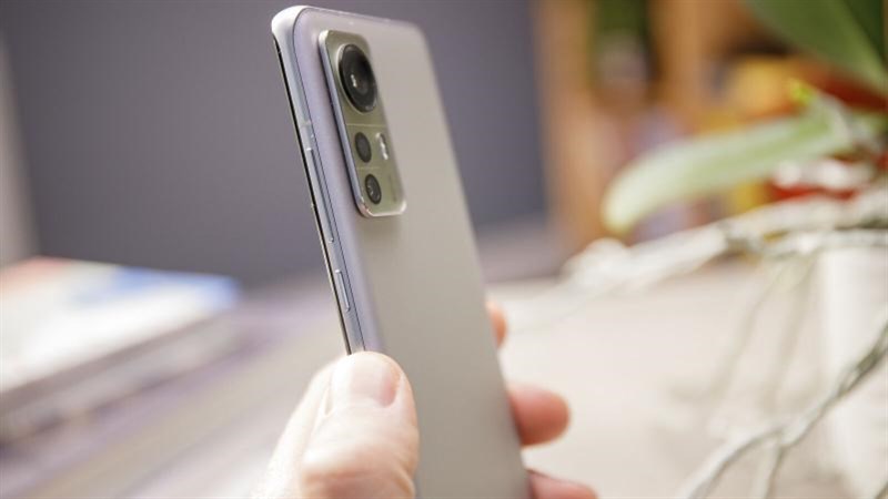 Xiaomi 13 sẽ có cấu hình mạnh mẽ hơn Xiaomi 12 và camera hợp tác với Leica Xiaomi 13 sẽ có cấu hình mạnh mẽ hơn Xiaomi 12 và camera hợp tác với Leica