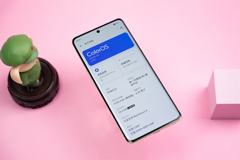 Trên tay OPPO Reno9 Pro+