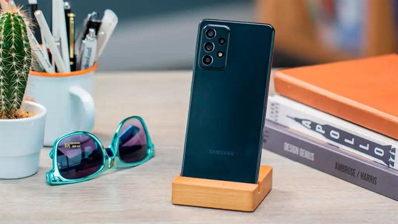 Galaxy A52s 5G nhận bản cập nhật Android 13