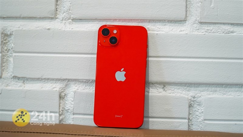 Khi để iPhone 14 Plus qua đêm, mình nhận thấy máy tiêu hao năng lượng rất ít. Khi để iPhone 14 Plus qua đêm, mình nhận thấy máy tiêu hao năng lượng rất ít.