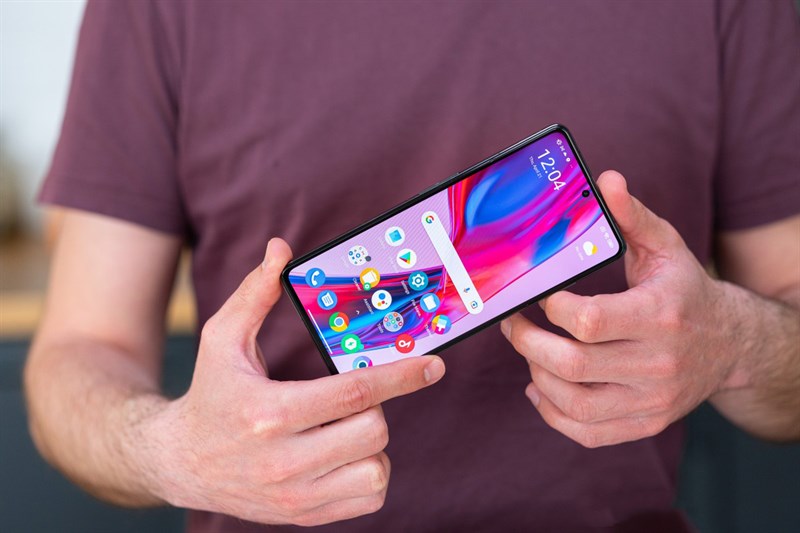 Đánh giá POCO F4 GT sau 6 tháng Đánh giá POCO F4 GT sau 6 tháng
