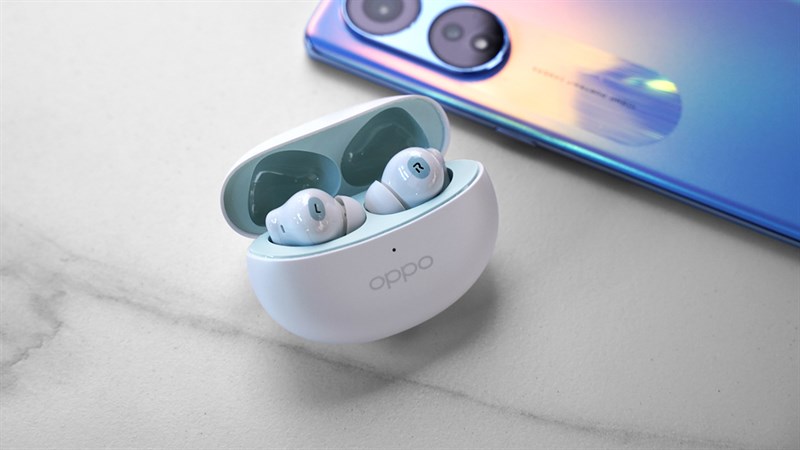 OPPO Enco R Pro được chế tác từ chất liệu nhựa bóng đẹp mắt