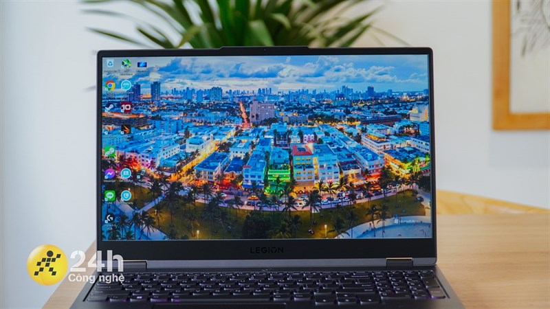 Lenovo Legion 5 15IAH7 sở hữu màn hình IPS kích thước 15.6 inch, độ phân giải Full HD (1.920 x 1.080 pixel).