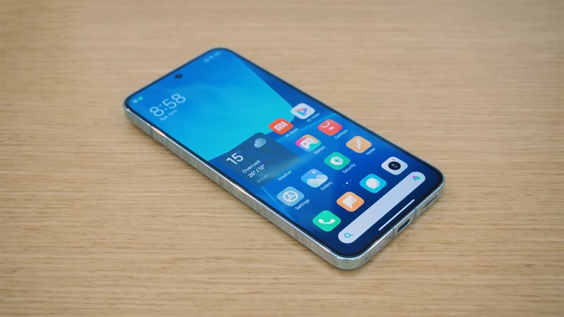 Xiaomi 13 còn có RAM tối đa 12 GB, bộ nhớ trong tối đa 512 GB cho người dùng thỏa sức dùng đa nhiệm và lưu trữ