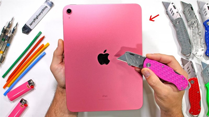 Hôm nay iPad 10 sẽ là nạn nhân tiếp theo của JerryRigEverything Hôm nay iPad 10 sẽ là nạn nhân tiếp theo của JerryRigEverything