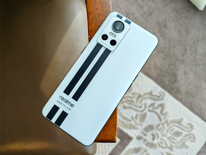 realme GT Neo 3 realme GT Neo 3