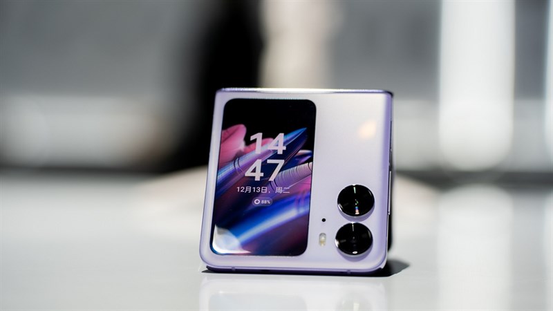 OPPO Find N2 Flip được trang bị cụm camera Hasselblad cùng chip xử lý hình ảnh MariSilicon X