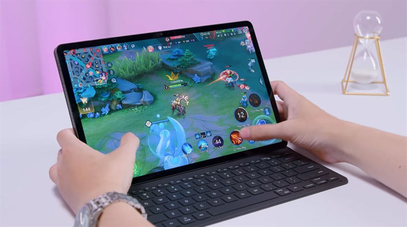 Galaxy Tab S8+ 5G có hiệu năng khủng từ chip Snapdragon 8 Gen 1
